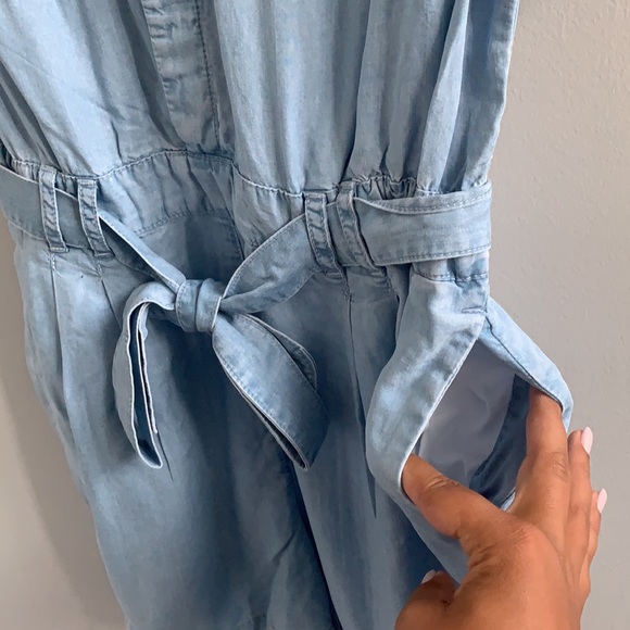 New H&M Belted Chambray Lyocell Shorts Romper Jumpsuit in size Extra Small - Picture 3 of 13